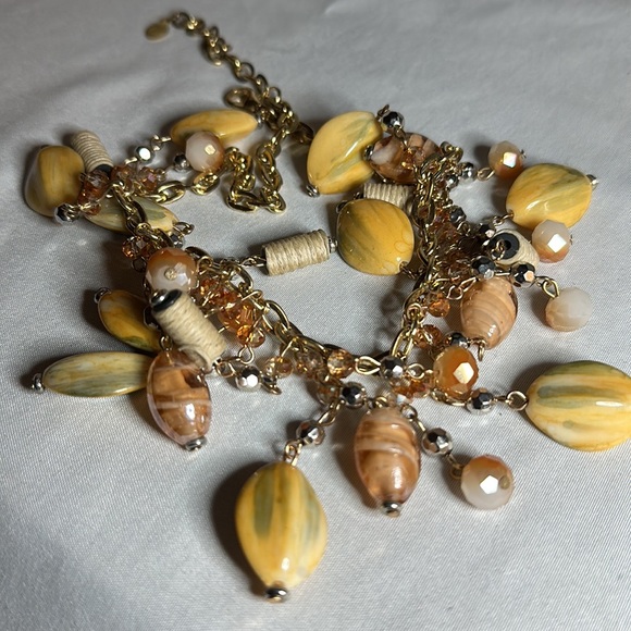 Drippy glass bead and marbleized bead necklace - Picture 7 of 7